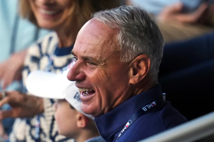 MLB Proposes Limiting Free Agent Signings To A Few Weeks In December And Then From February On